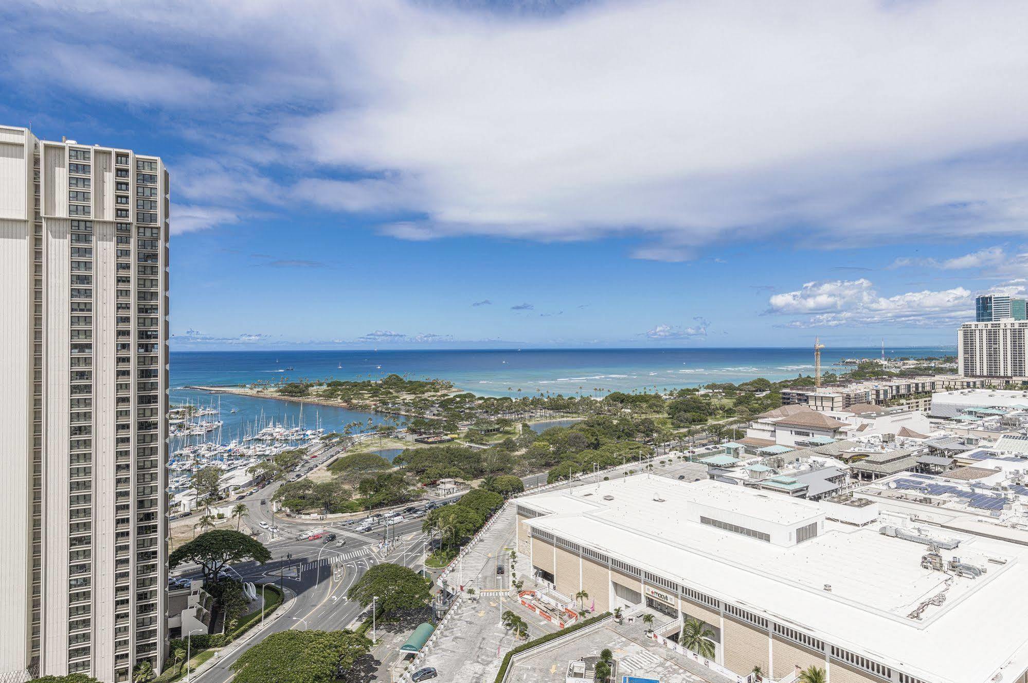 Ala Moana Hotelcondo By Luana Vacation Rental โฮโนลูลู ภายนอก รูปภาพ