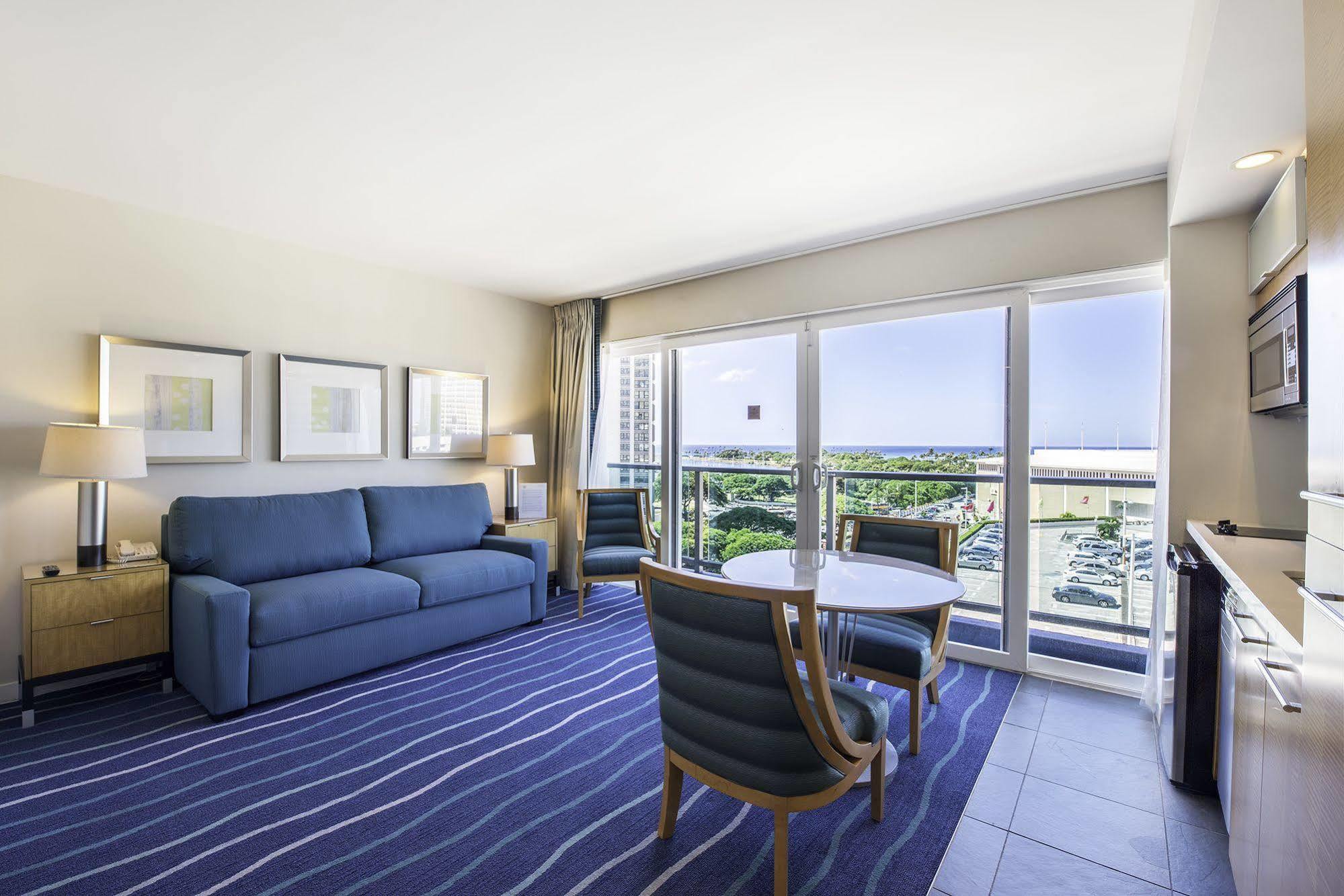 Ala Moana Hotelcondo By Luana Vacation Rental โฮโนลูลู ภายนอก รูปภาพ